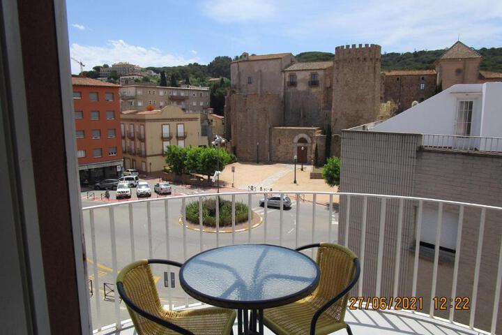 Hotel Apartaments Gesòria Porta Ferrada in Sant Feliu de Guíxols