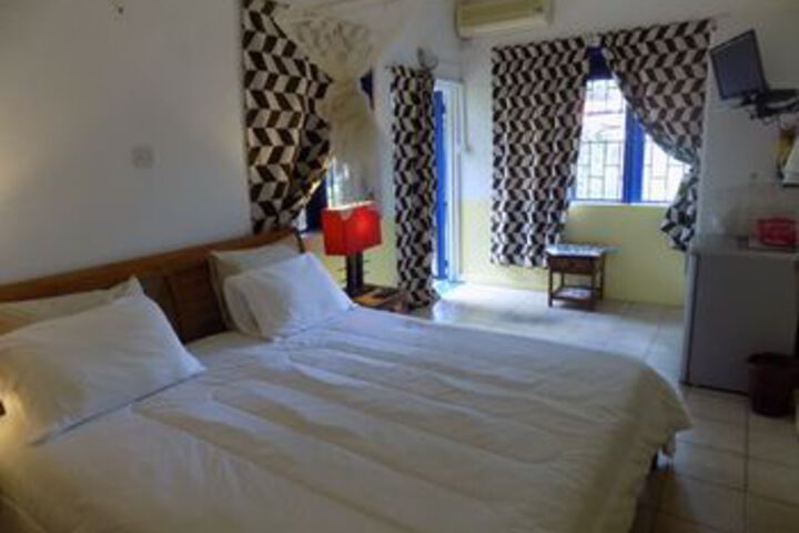 Room 90 of 109
