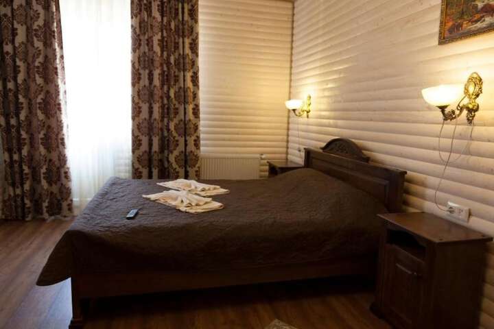 Room 21 of 46