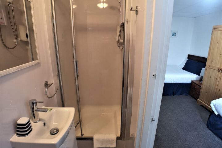 Room 79 of 102