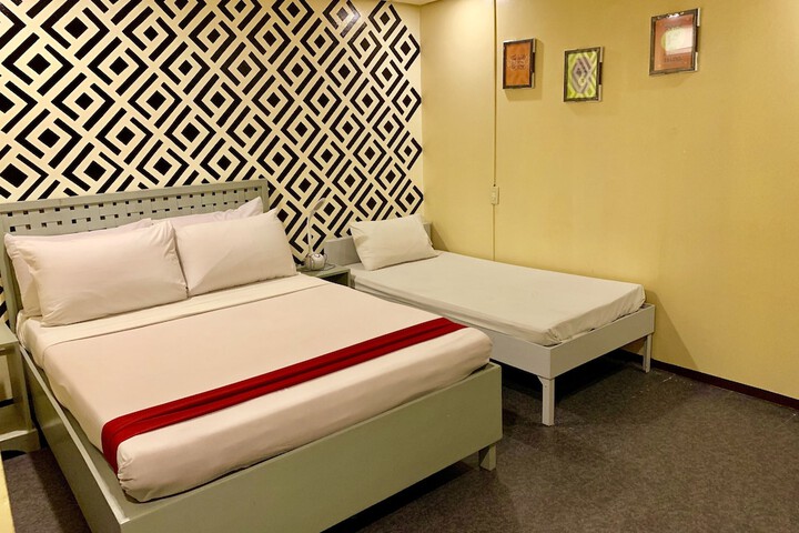 ACME Inn Subic