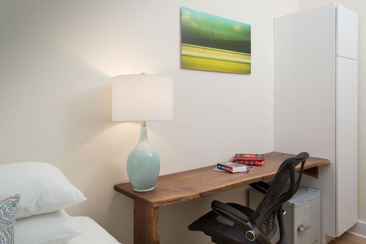 Room 22 of 61