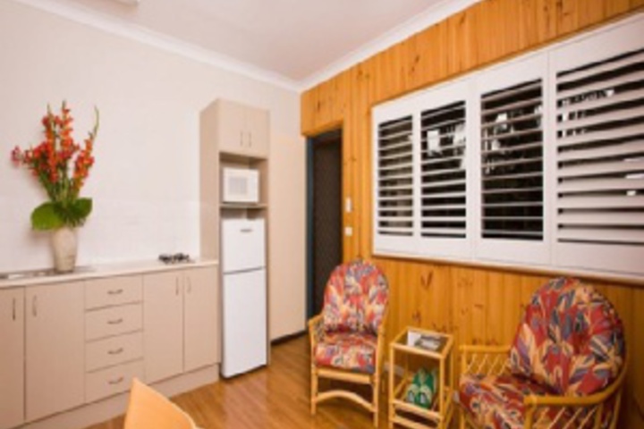 Room 165 of 180