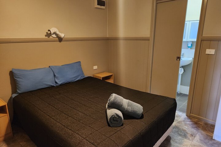 Room 7 of 51
