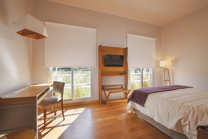 Room 5 of 31