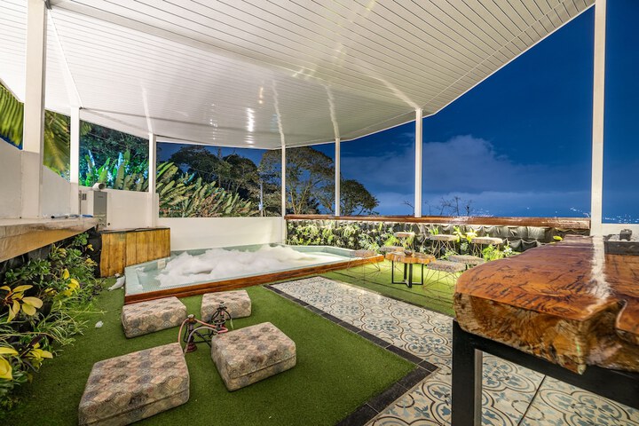 Terrace/Patio 19 of 60