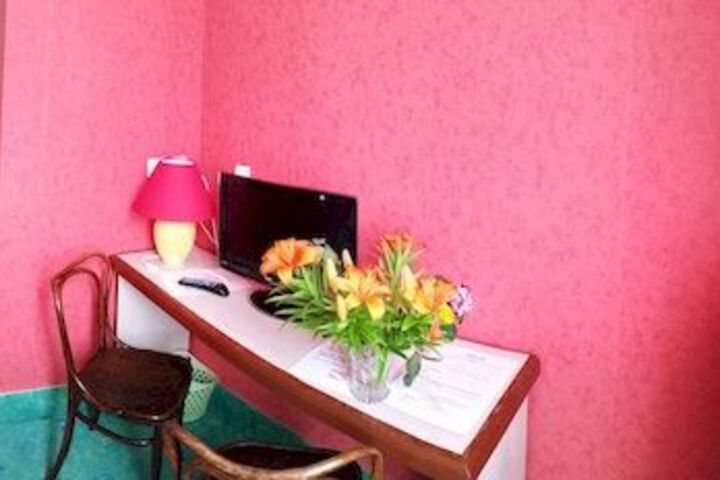 Room 14 of 46