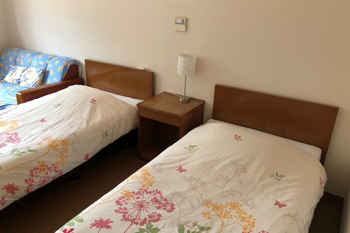 Room 3 of 23