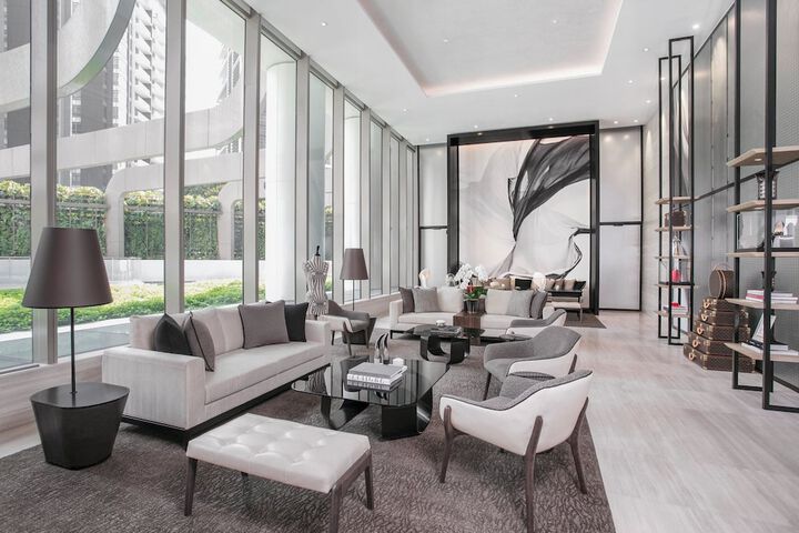 Hotel Lobby