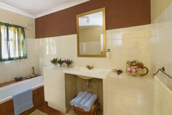 Room 4 of 41
