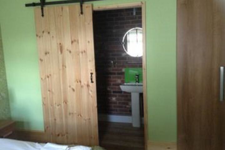 Room 6 of 23