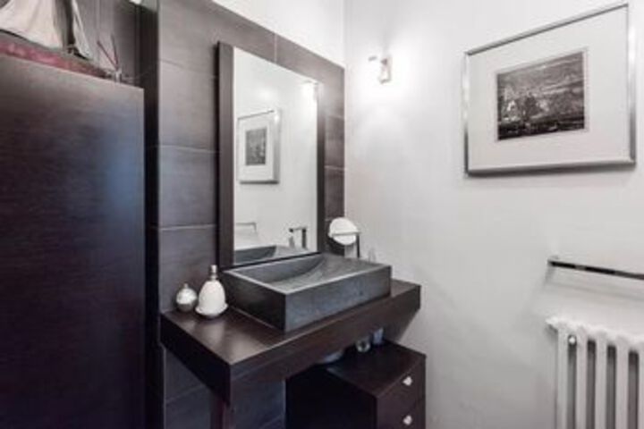 Room 12 of 51