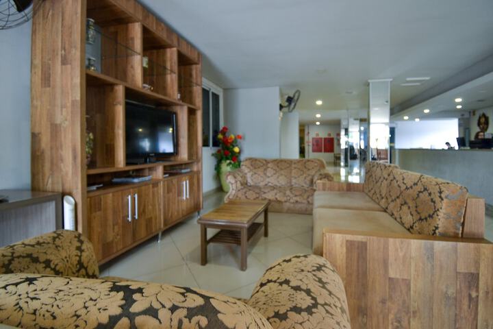 Guest Lobby