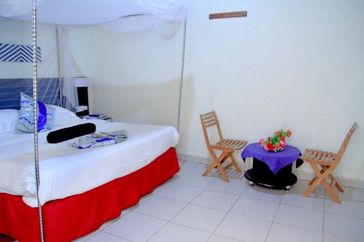 Room 7 of 60