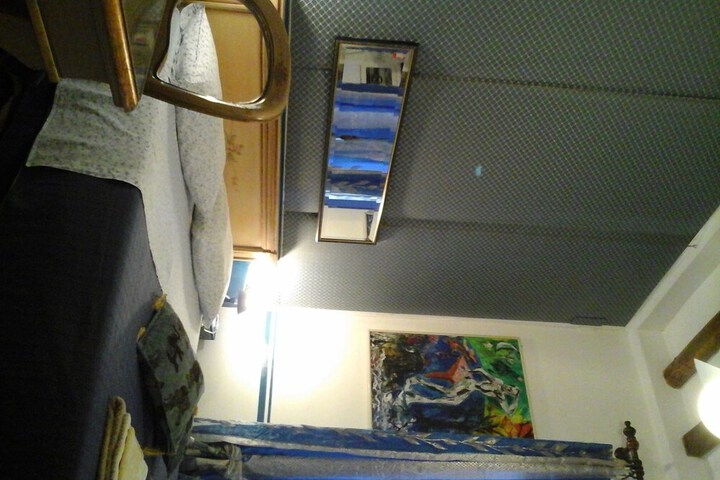 Room 29 of 166