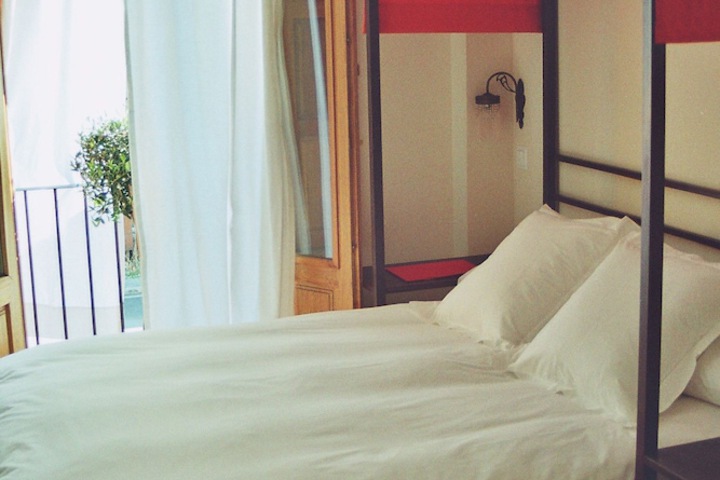 Room 3 of 22