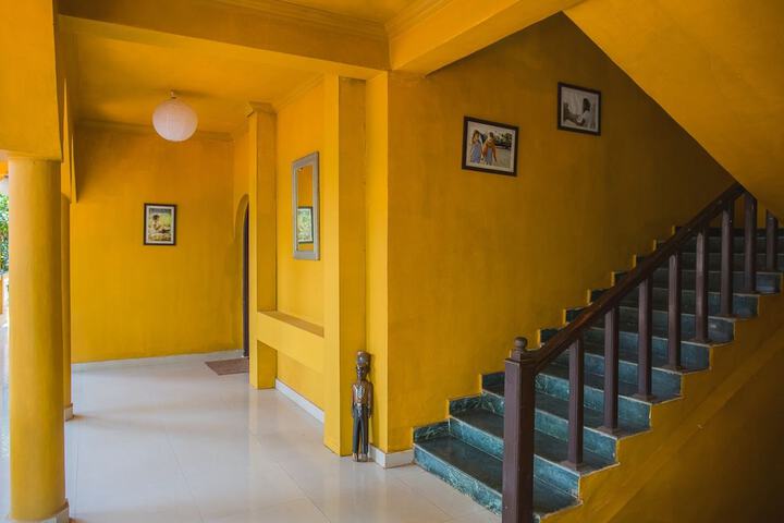 Room 32 of 110
