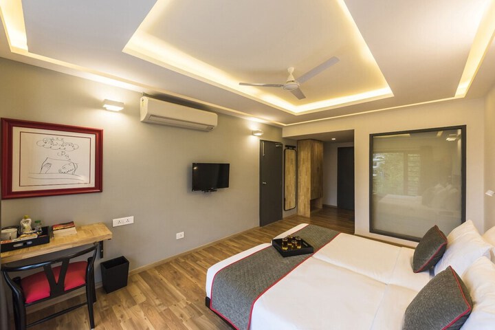 Room 15 of 30
