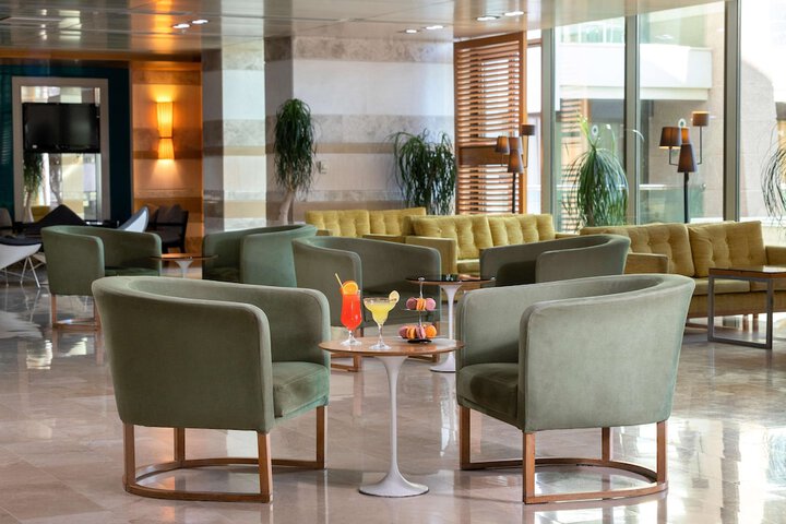 Hotel Lobby