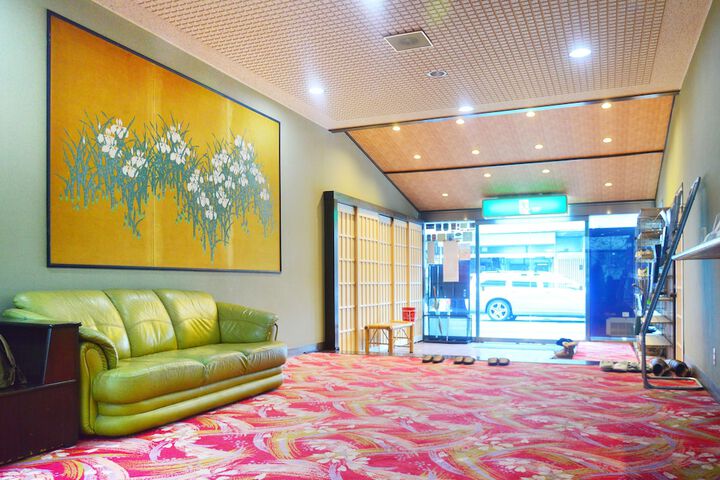 Hotel 4 of 53