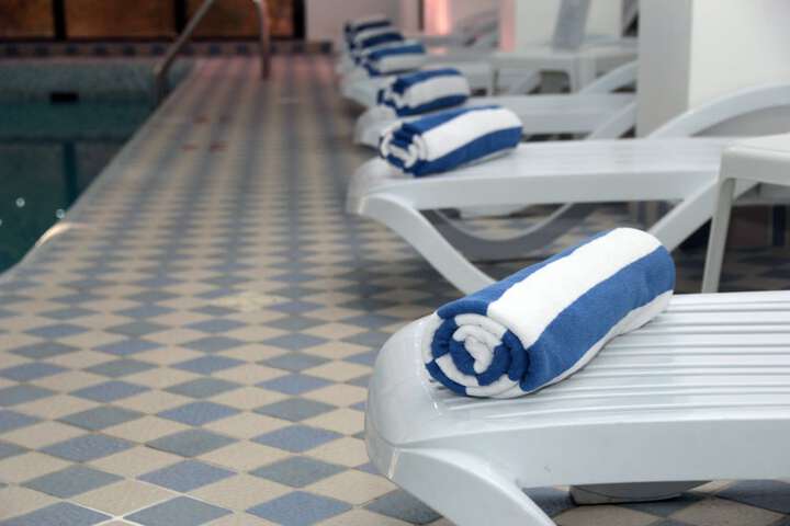 Hotel Pool