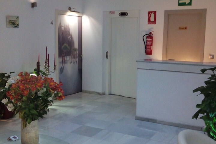 Hotel Interior 4 of 62