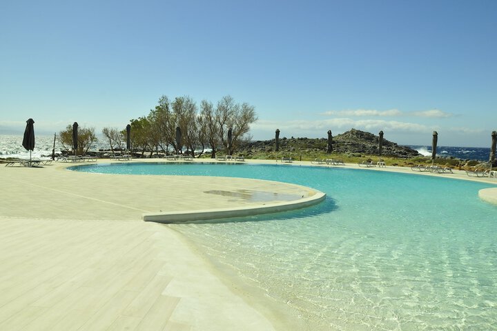 Pool 135 of 340