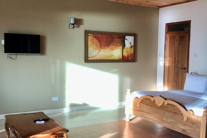 Room 5 of 39