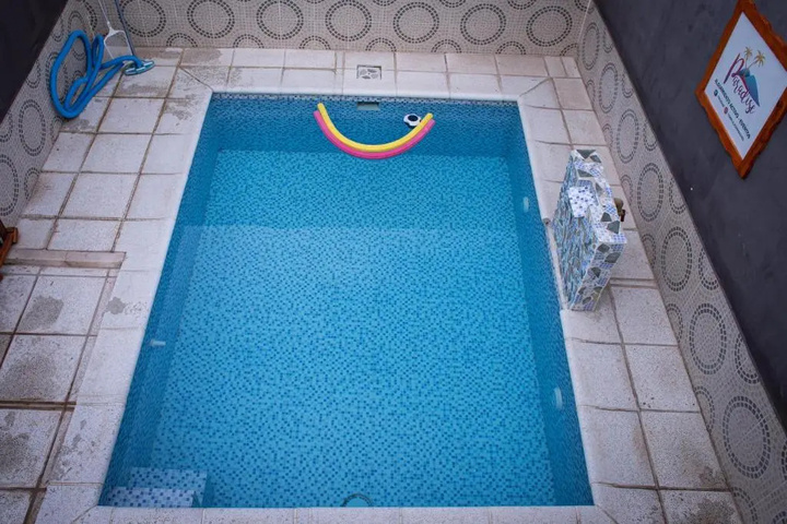 Pool 3 of 14