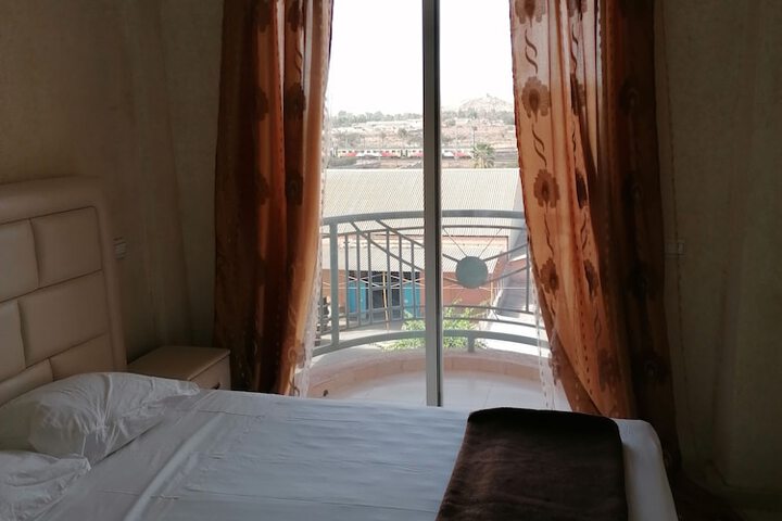 Room 7 of 23