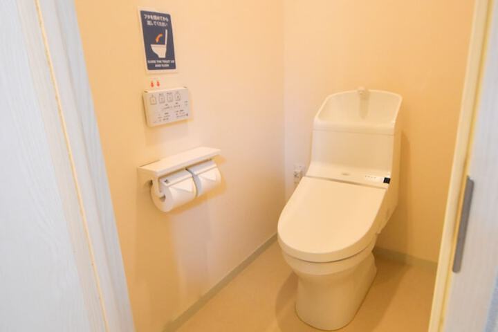 Room 62 of 97