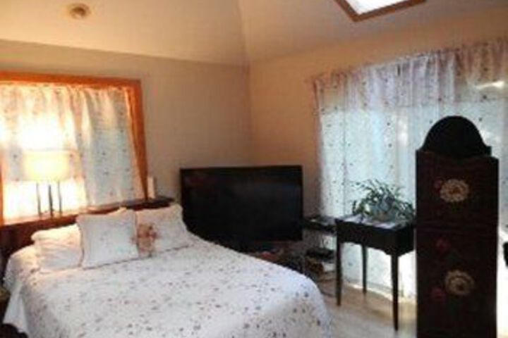 Room 20 of 28