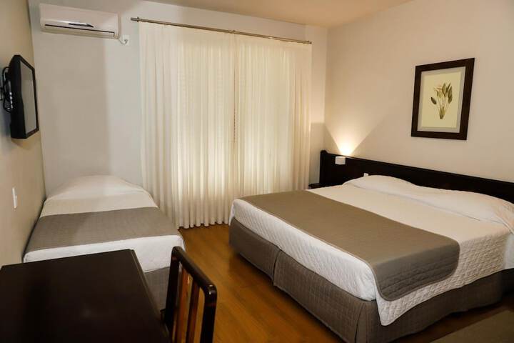 Room 7 of 41