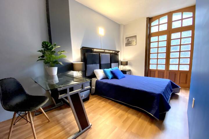 Room 16 of 33