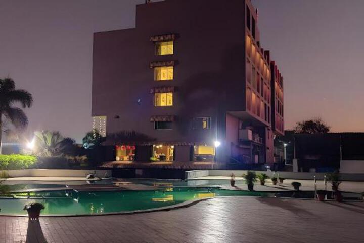 Hotel Nandan Kanan