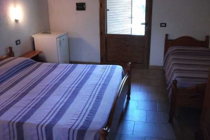 Room 5 of 64
