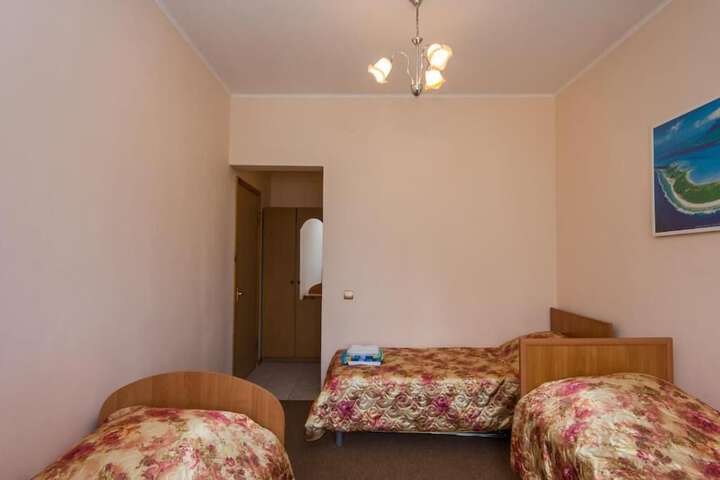 Room 14 of 26