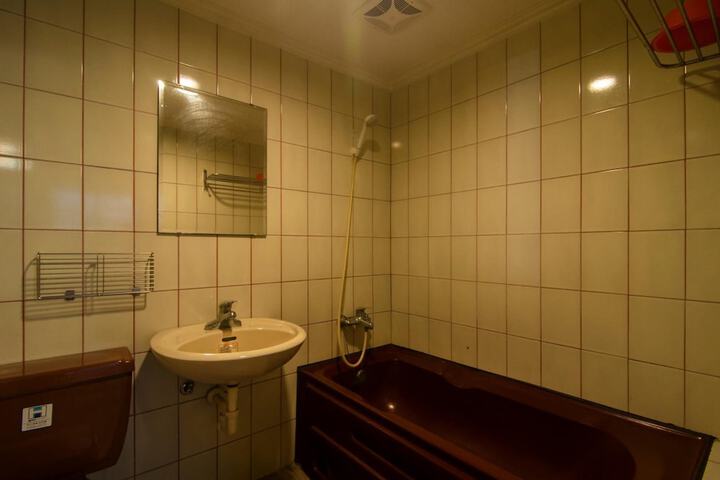 Room 54 of 74