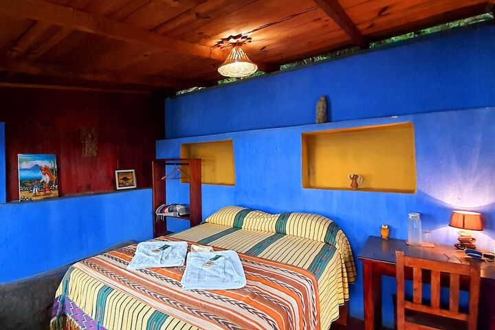 Room 6 of 17