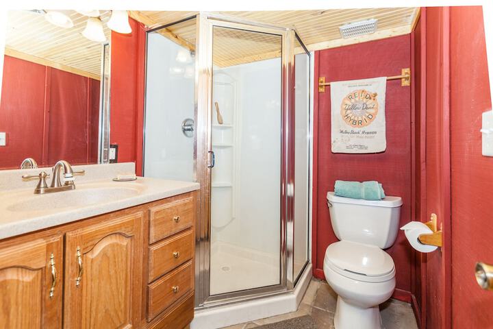Room 12 of 26