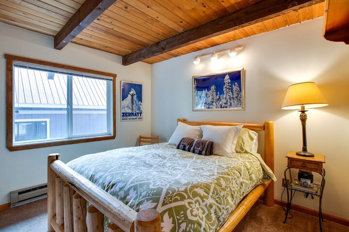 Room 5 of 26