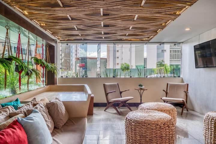 Guest Lobby