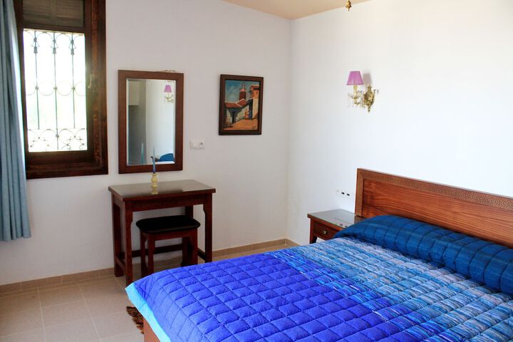 Room 5 of 65
