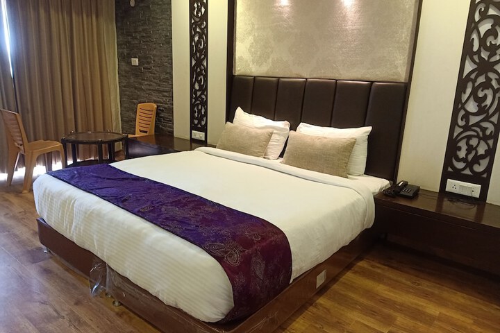 Room 15 of 81