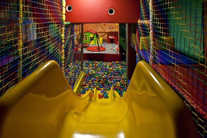 Childrens Activities 37 of 61
