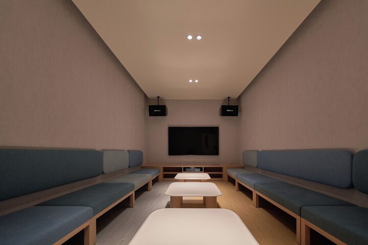 Room 73 of 110