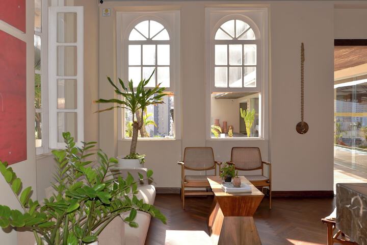 Lobby Entry