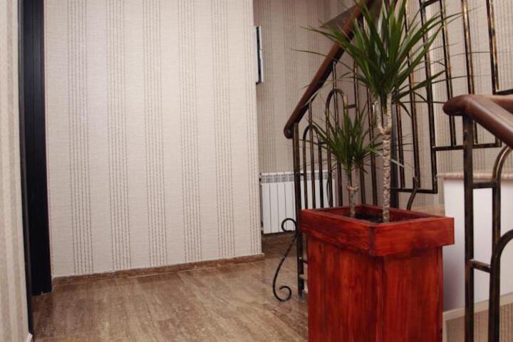 BARSUNA HOTEL