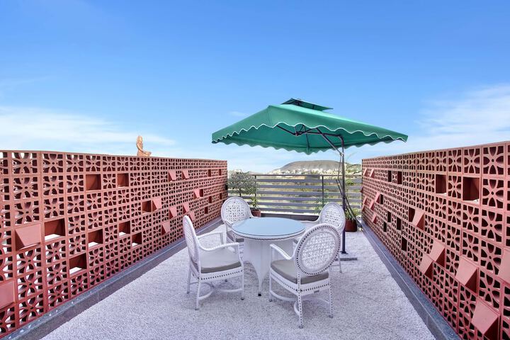 Terrace/Patio 27 of 94