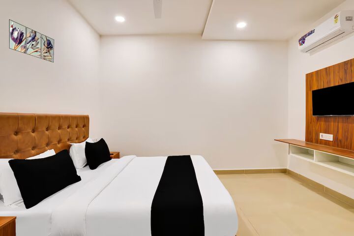 Room 6 of 22